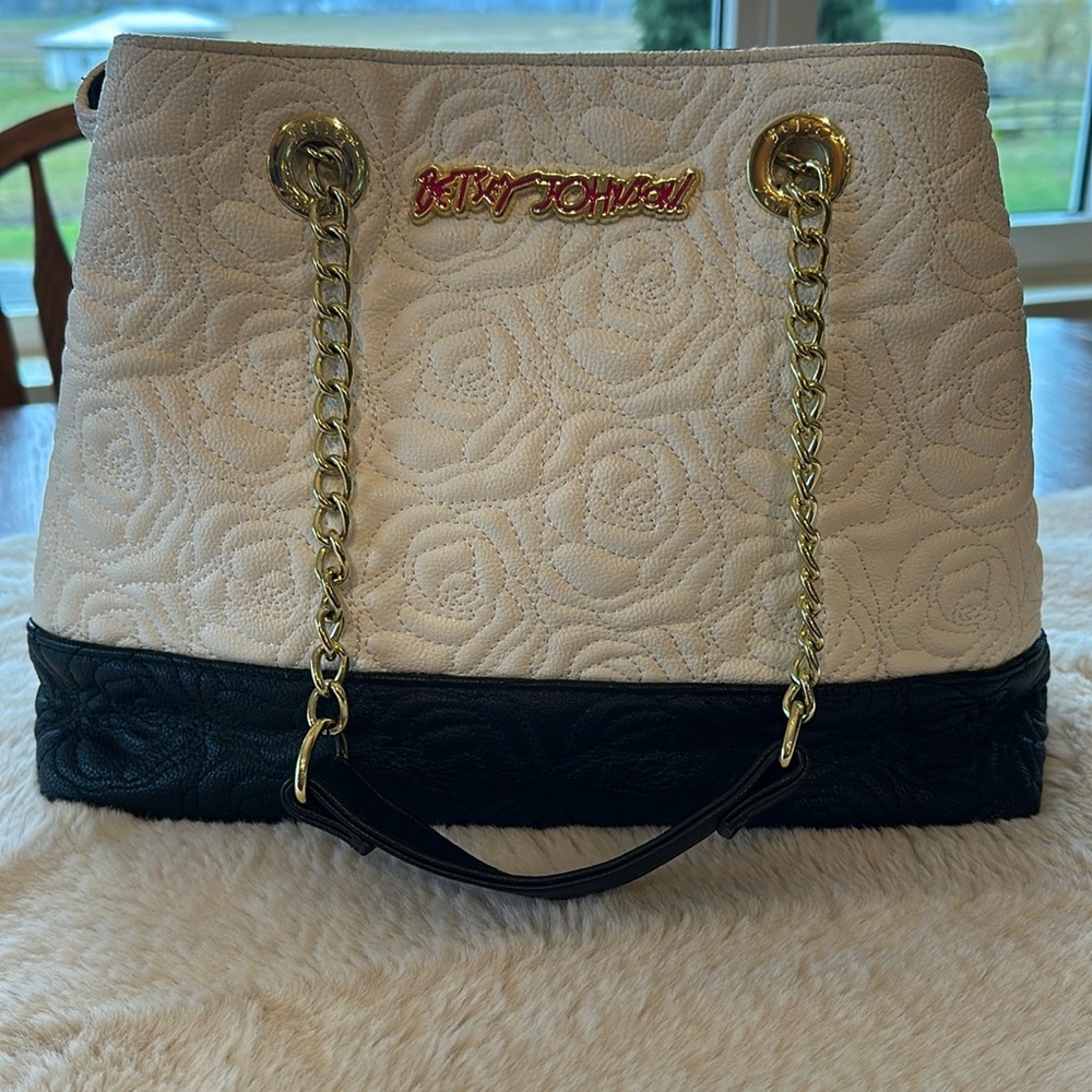 Betsey Johnson purse